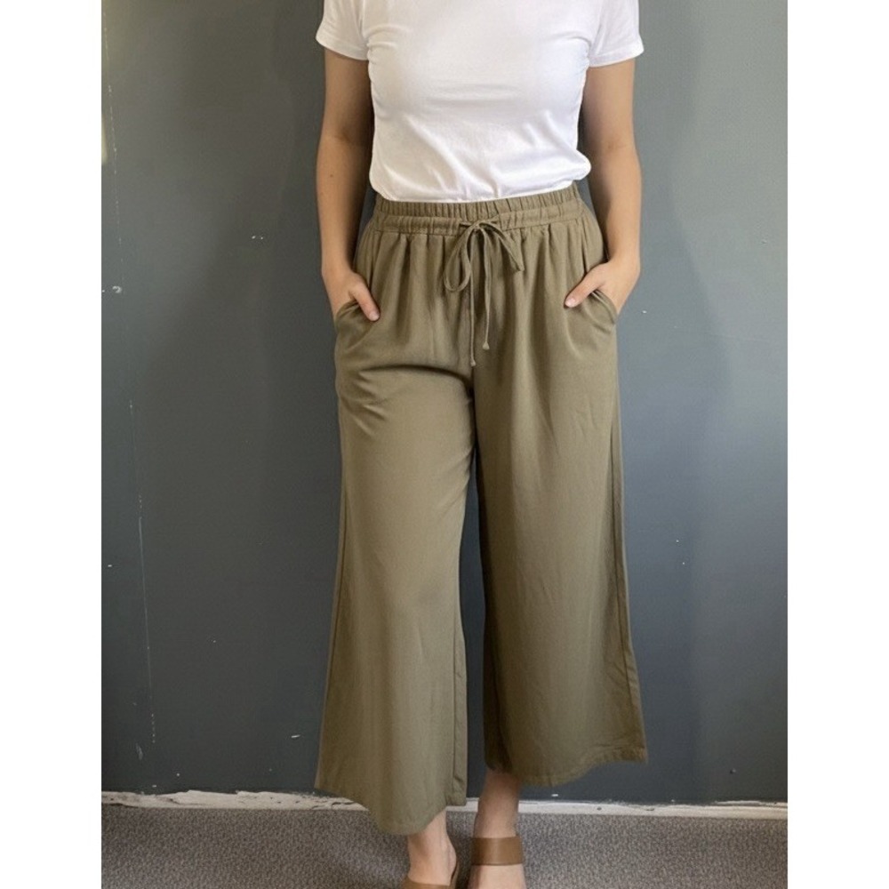 CIDER Green Wide Leg Drawstring Cropped Pants Women 100 Polyester Casual Comfort